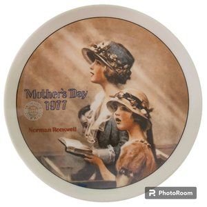 Norman Rockwell "Faith" Mother's Day Plate 1977
